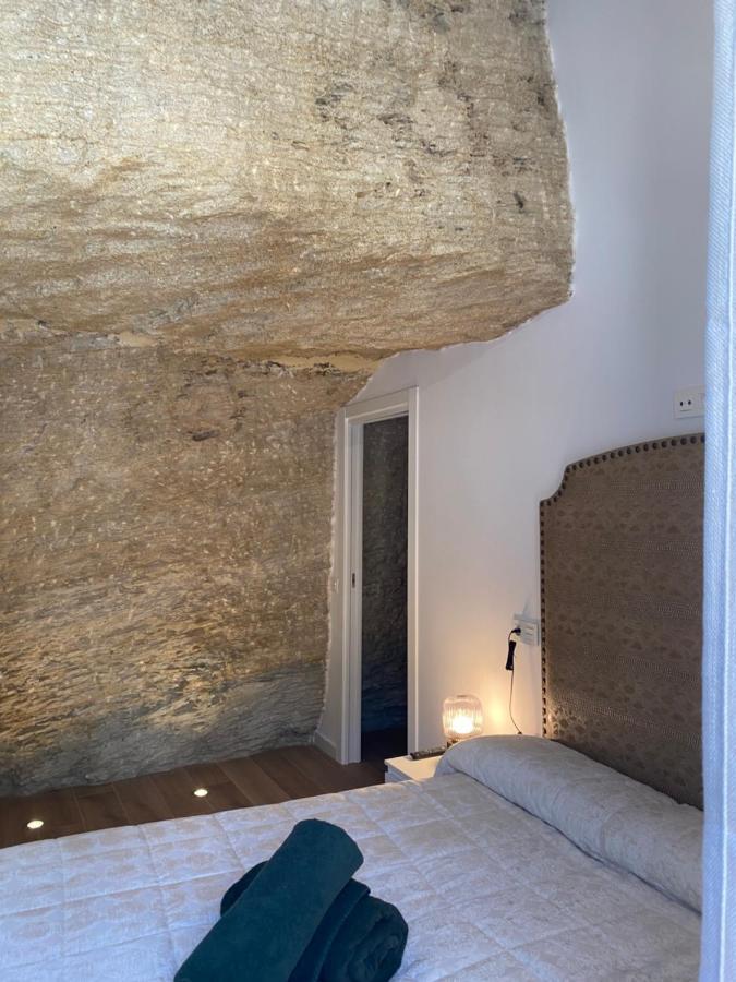 Villa Casa Cueva “El Refugio En La Cueva” Setenil De Las Bodegas Exterior foto